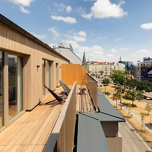 Numa Wood Apartmanhotel