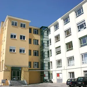 Ostello Workbase, Vienna