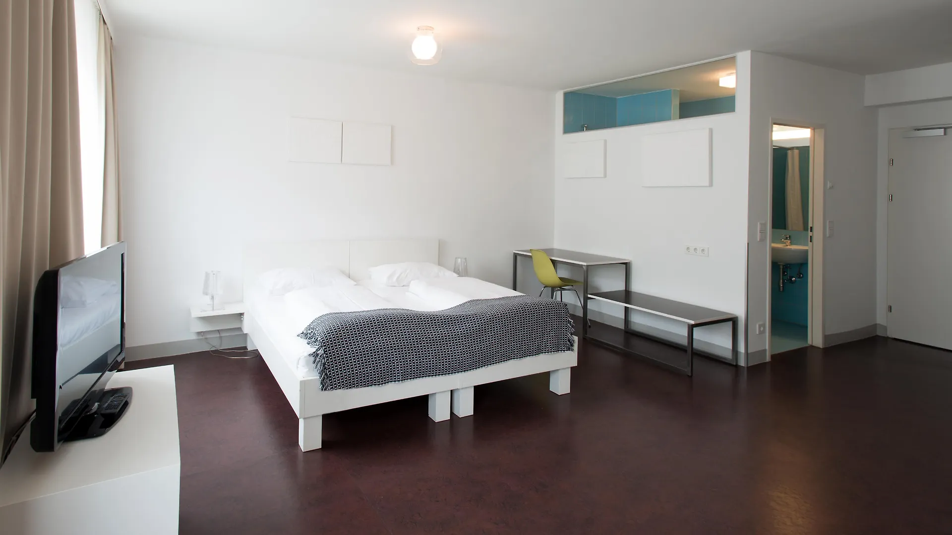 Hotel Stanys - Das Apartmenthotel Viena
