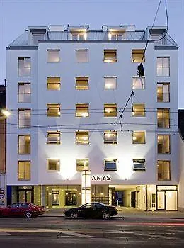 Stanys - Das Apartmenthotel Viena Hotel