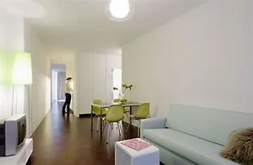 Stanys - Das Apartmenthotel Viena Hotel