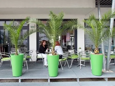 Stanys - Das Apartmenthotel Viena Hotel